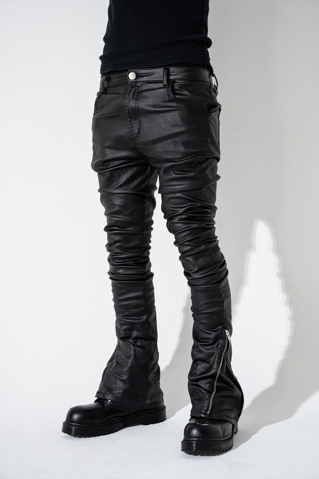【PAINLOVE】WAXED COATED FLARE SKINNY JEANS