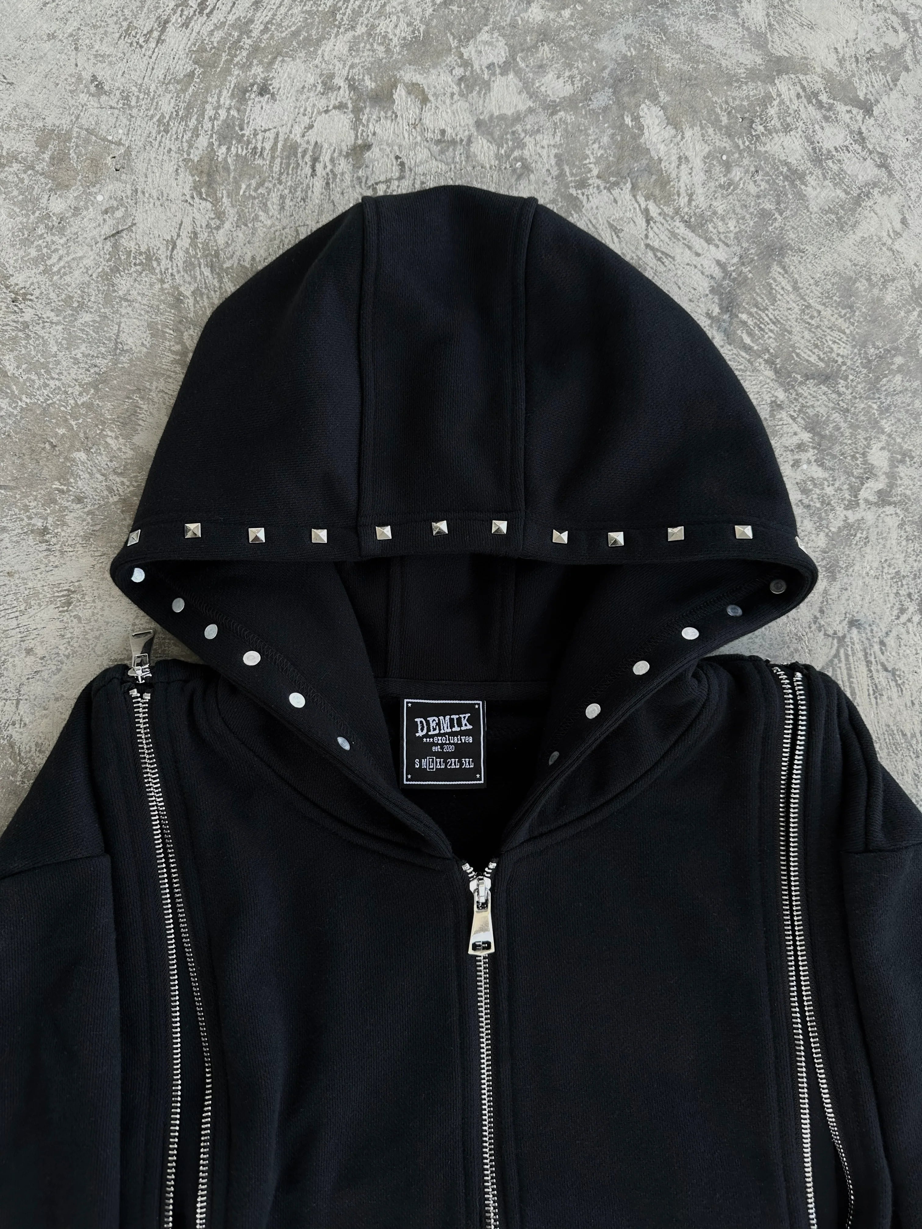 【DEMIK】STUDDED 3X ZIP UP HOODIE
