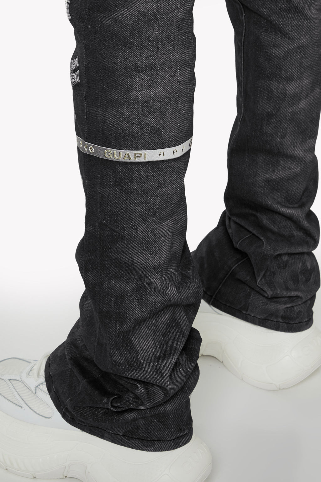 GUAPI / Obsidian-Black-Heave-Vault-Denim